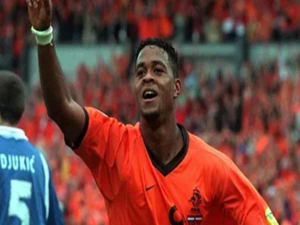 Tiền đạo Patrick Kluivert 